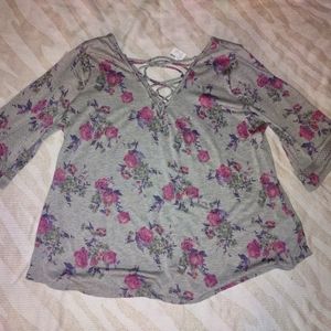 New with Tags Women's Plus Size Maurices Floral Top